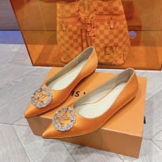 Louis Vuitton Flat Shoes